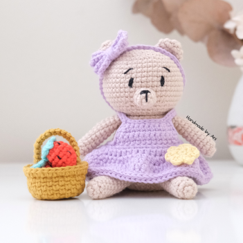 Bella the Spring Bear amigurumi pattern by Handmade by Ani