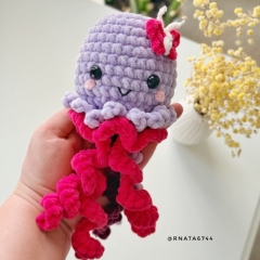Crochet Plush Jellyfish amigurumi pattern by RNata