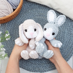 No Sew Mini Bunny Snuggler amigurumi by Diminu