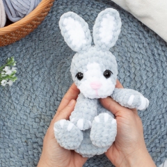 No Sew Mini Bunny Snuggler amigurumi pattern by Diminu