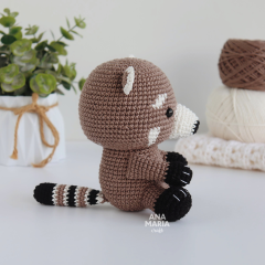 Eddy, the Coati amigurumi by Ana Maria Craft