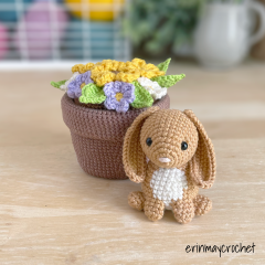 Fiona Rabbit and the Garden Pot amigurumi pattern by erinmaycrochet