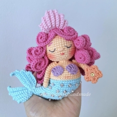 The Sea King and the Little Mermaid amigurumi pattern by Miss Daisy Handmade