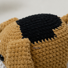 Beagle Pattern amigurumi by The Loop Story