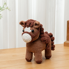 Horse Pattern amigurumi by The Loop Story