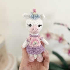 Luna, the little unicorn amigurumi pattern by Galounette Crochete