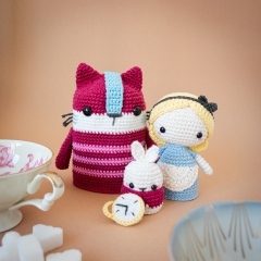 Alice in Wonderland Matryoshka Toy amigurumi pattern by Lalylala