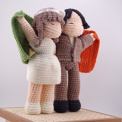 Bride And Groom With Irish Flag amigurumi pattern by StuffTheBody