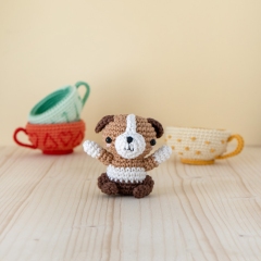 A Puppy in a Teacup amigurumi by airali design