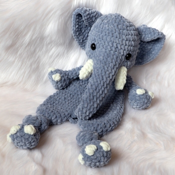 Elephant Lovey amigurumi pattern by MevvSan