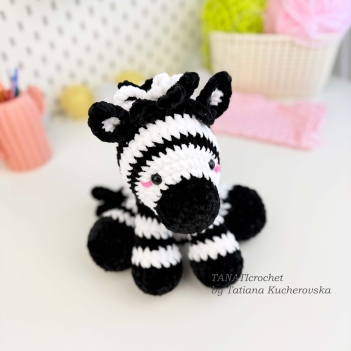 Zebra amigurumi pattern by TANATIcrochet