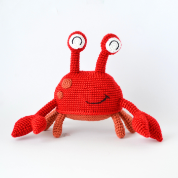 Cedric the Crab amigurumi pattern by Elisas Crochet