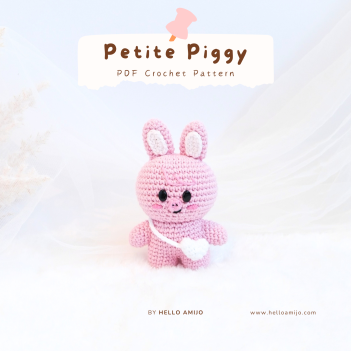 Petite Piggy Crochet Pattern amigurumi pattern by Hello Amijo