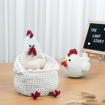 Chicken / Egg basket amigurumi pattern by The Loop Story