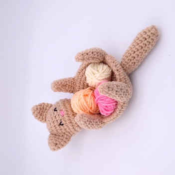 Bowley the Crochet Cat Bowl amigurumi pattern by StuffTheBody