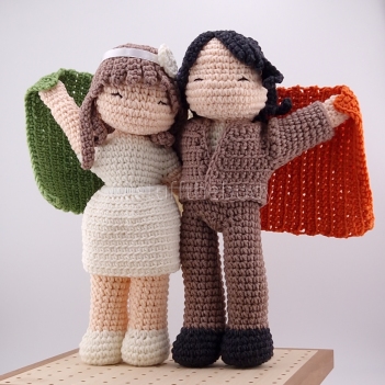 Bride And Groom With Irish Flag amigurumi pattern by StuffTheBody