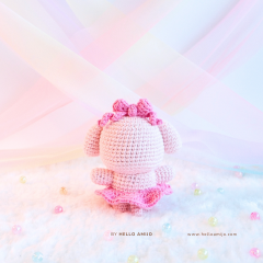 Lady Sakura Crochet Pattern amigurumi by Hello Amijo