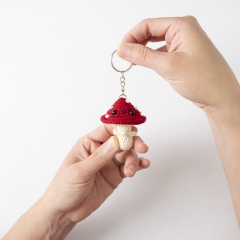 10 Days of Mini Spring Amigurumi amigurumi pattern by A Menagerie of Stitches