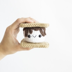 Amigurumi S'mores amigurumi by A Menagerie of Stitches