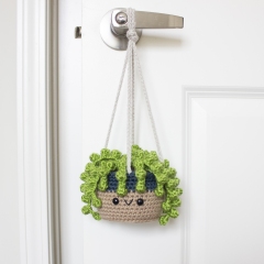 String of Pearls Succulent amigurumi pattern by A Menagerie of Stitches