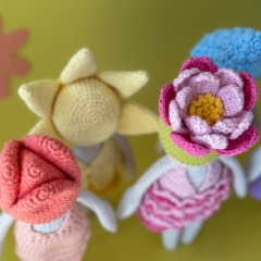 Bloomlings amigurumi pattern by Pracownia Blask