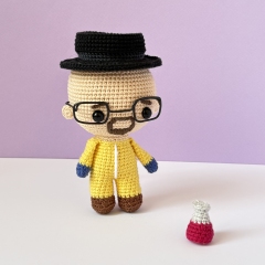 Walter White (from Breaking Bad) amigurumi by Amigurumi Boy