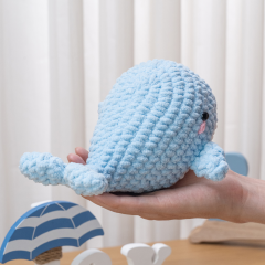 Whale amigurumi pattern by The Loop Story