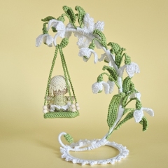 Flower children - Elva Snowdrops amigurumi by SaphirhaseDesign