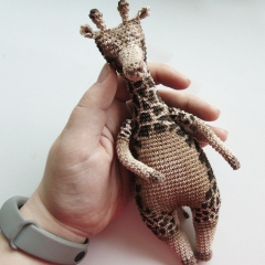 Giraffe with Surfboard amigurumi pattern by Crochery