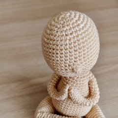 Poseable Crochet Yogi Doll Body amigurumi pattern by Crochery