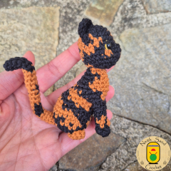 Koura the Tiny Tortoiseshell Cat amigurumi pattern by Neith Sand Crochet