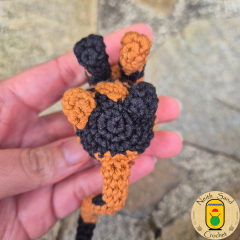 Koura the Tiny Tortoiseshell Cat amigurumi pattern by Neith Sand Crochet