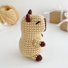 Cute capybara  amigurumi pattern by AmiGuide