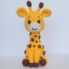 Dotto the Giraffe amigurumi pattern by engurumist