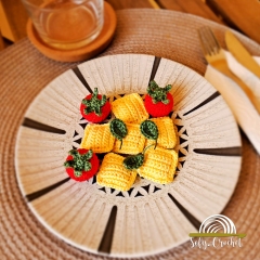 Ravioli Play Food amigurumi pattern by unknown