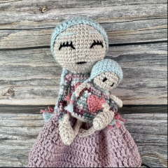 Love Doll amigurumi by Domigurumi