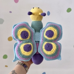 Ugo the Caterpillar Butterfly amigurumi pattern by Domigurumi