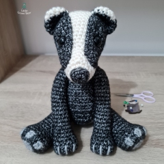 Barrold the Badger amigurumi pattern by Little Green Bear
