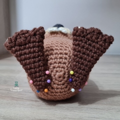 Bobby the Beaver amigurumi pattern by Little Green Bear