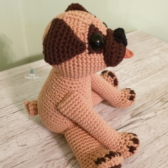 Perry the Pug amigurumi pattern by Little Green Bear