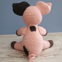 Polly the Piglet amigurumi by Little Green Bear