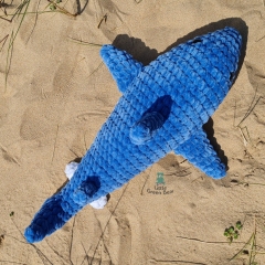 Shannon the Shark amigurumi by Little Green Bear