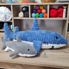 Shannon the Shark amigurumi pattern by Little Green Bear