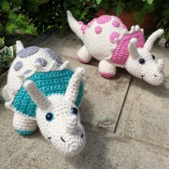 Terry the Triceratops amigurumi by Little Green Bear