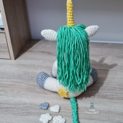 Uma the Unicorn amigurumi by Little Green Bear