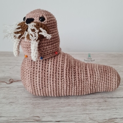 Wally the Walrus amigurumi pattern by Little Green Bear
