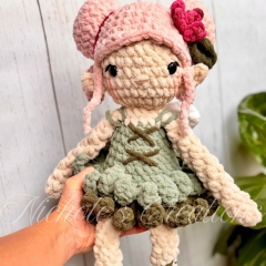 Blossomberry Fairy amigurumi pattern by Nichole’s Creations