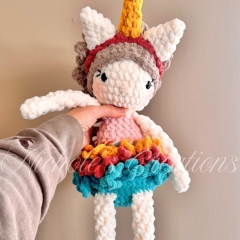 Sadie Stardust amigurumi by Nichole’s Creations