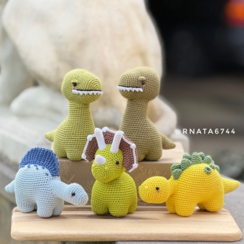 Baby Dinosaurus amigurumi pattern by RNata