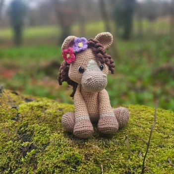 Crumble the Horse amigurumi pattern by LittleEllies_Handmade